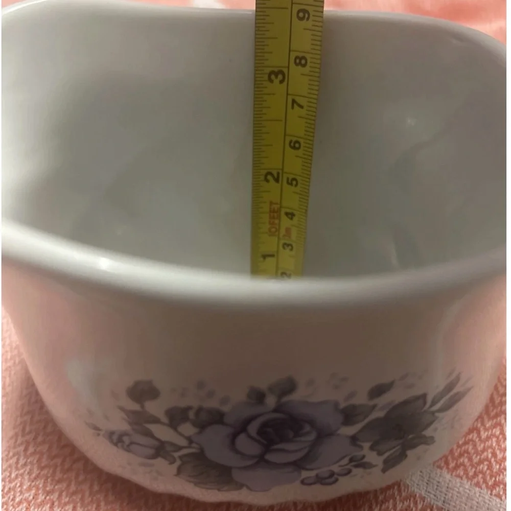 Corelle classic gravy